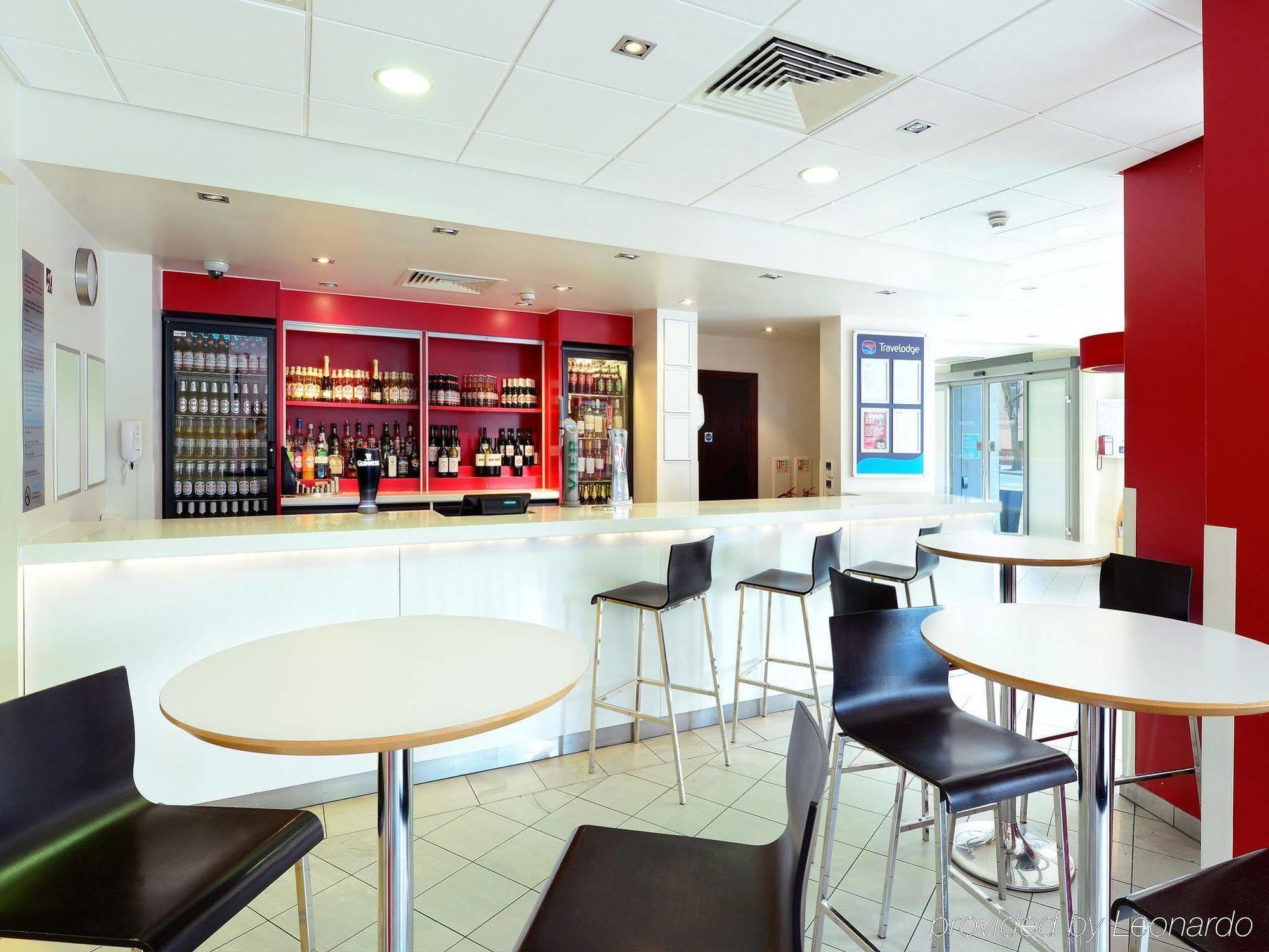 Travelodge London Central Waterloo Экстерьер фото